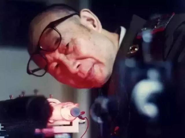 993几月出生鸡命最苦,属鸡几月出生命苦"