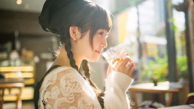 属羊男有外遇的表现,79年属羊人男婚姻命运