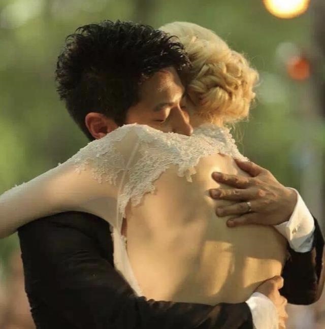 儿女双全好过年，形容儿女双全