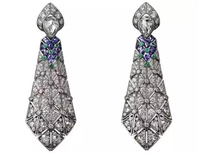 属羊人佩戴什么旺自己招财纳福，属羊的戴什么吊坠合适