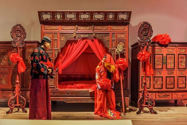 女大男一岁婚配好不好,女大一真的克夫吗