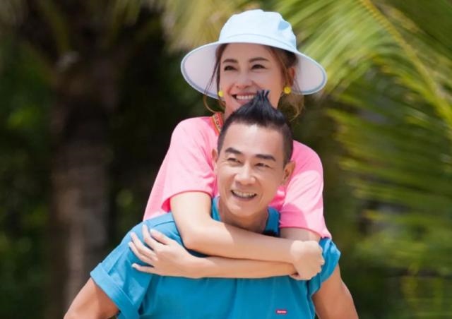 9年女生和03年的男生配吗,别人给我发了个99是啥意思"