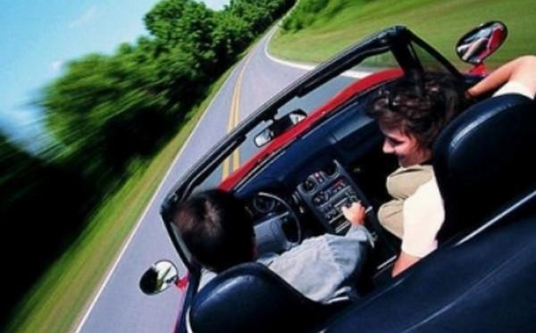 属羊提车吉日查询属相，11月提车的好日子属羊和兔