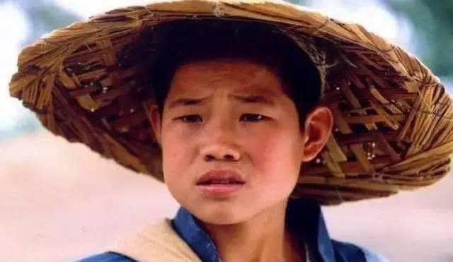 003属羊男孩佩戴什么好,属羊1991适合佩戴什么"