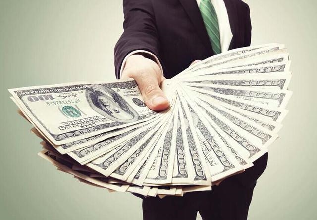 990路旁土命是最惨的吗，1990年属马路旁土命的女人"