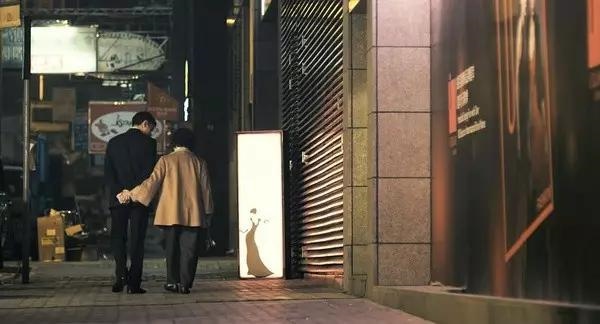 属虎男属羊女羊入虎口，属羊生属虎的孩子