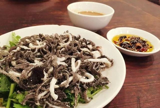 十羊九不全文案，91年的羊抖音说说