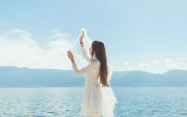 属羊男暗恋一个人行为，属羊男认定一个人的表现