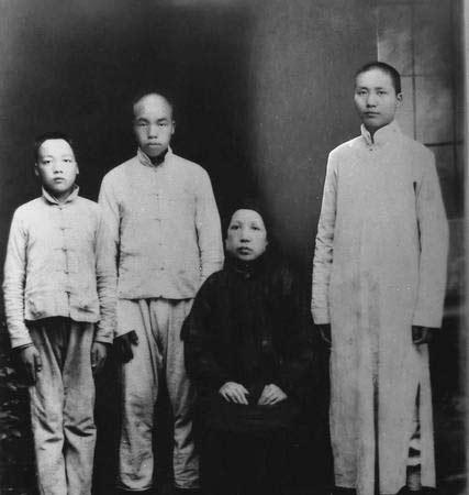 什么蛇是苦命蛇六月二十九，属蛇哪天出生最有出息