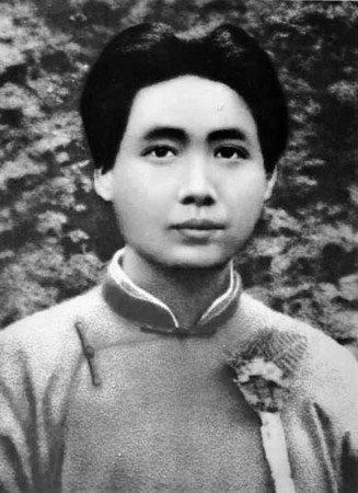 什么蛇是苦命蛇六月二十九，属蛇哪天出生最有出息