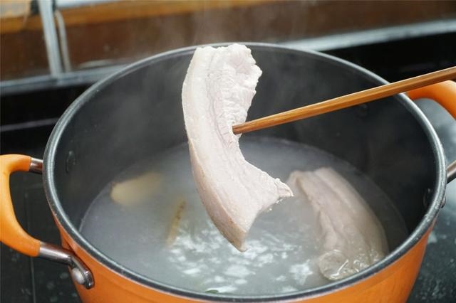 3男猪91女羊相配吗，91年属羊的28岁有一劫"