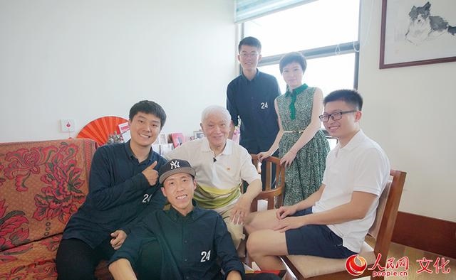 属狗的60多岁是哪一年，属狗的今年多大年龄表