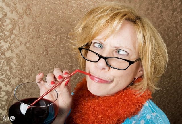 白羊男叫你媳妇或宝贝，白羊男想娶你的表现