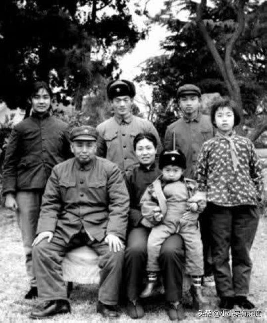 属蛇人一辈子的婚姻，属蛇的几月女人命好