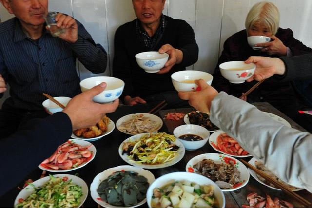 女怕33有这个说法吗，33岁是个坎是真的吗