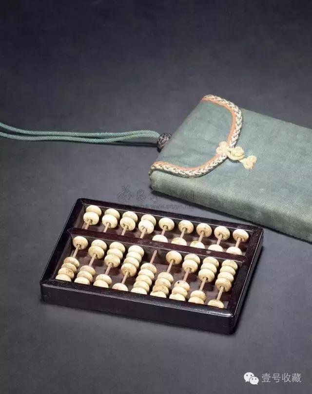 老式算盘图片大全，古时候算盘图片