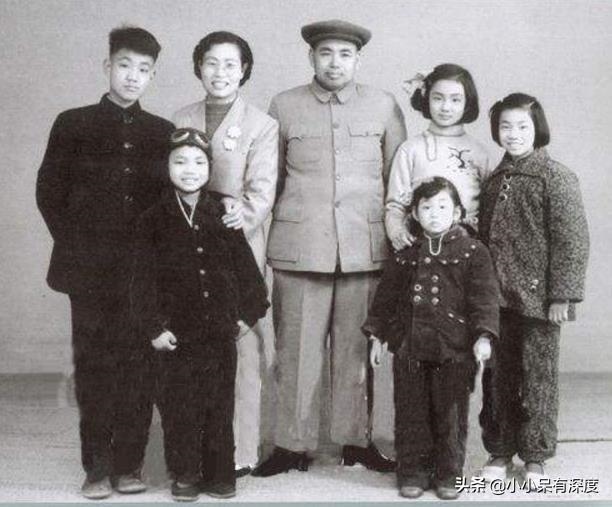 属蛇人一辈子的婚姻，属蛇的几月女人命好