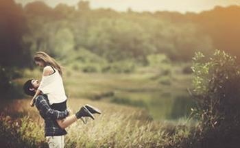 属蛇人为什么33岁命好，属蛇女2022桃花运