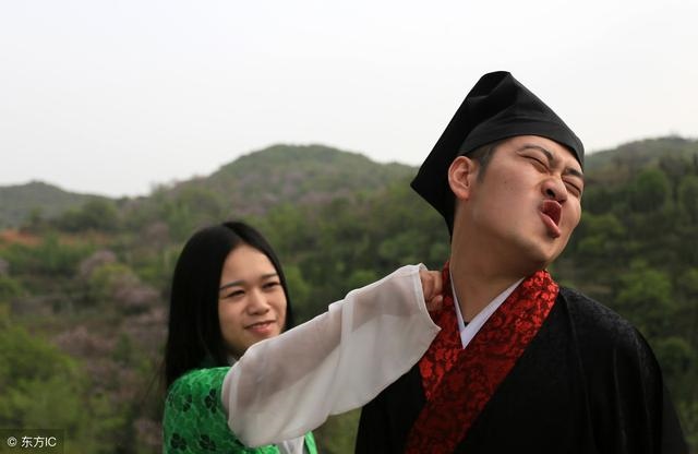 为什么说两只羊吵断肠，都说红尘让人断肠