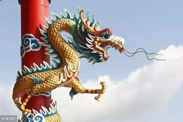 比属龙小八岁属啥,属龙出生时间与命运