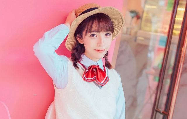 张鑫龙今日生肖运势查询吉时，属龙人今天打麻将财运