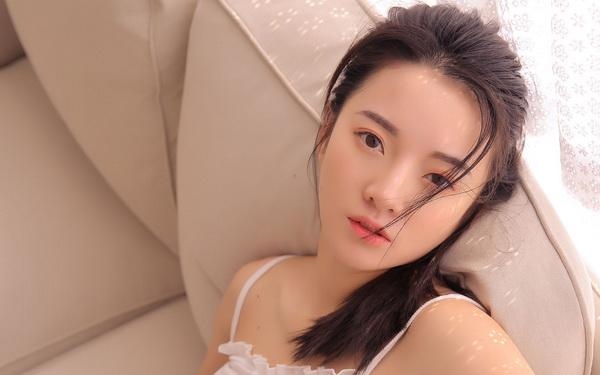 属狗的女孩子是不是16岁，16岁属狗是什么命