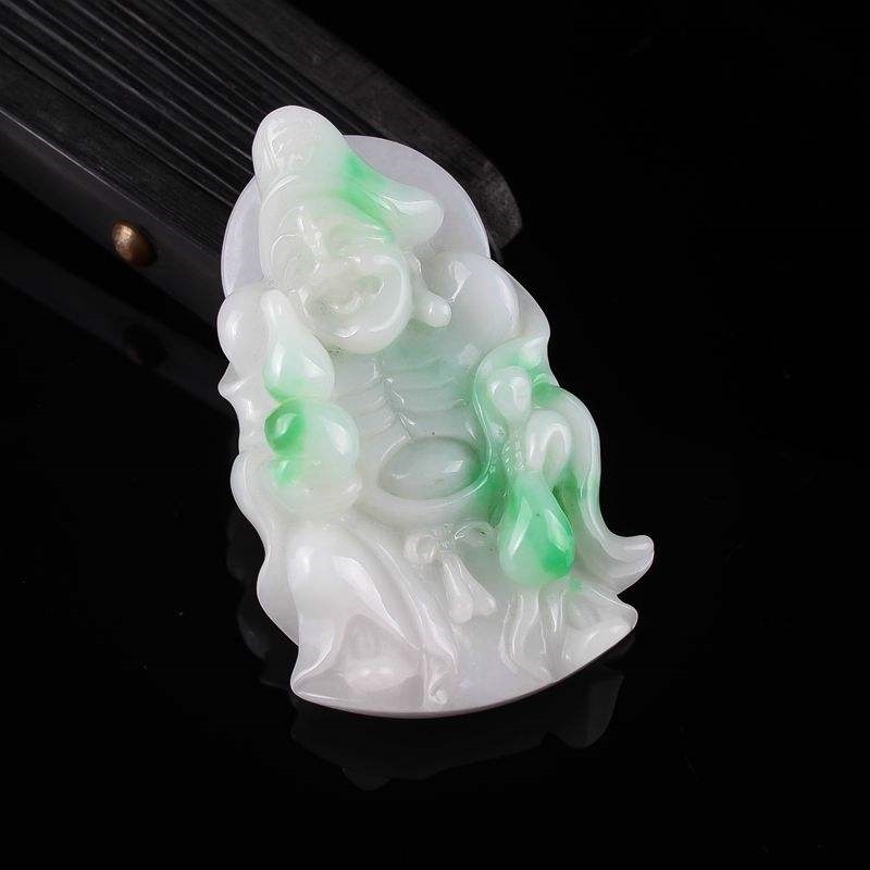 属羊人戴什么最合适,属羊的人适合戴貔貅吗