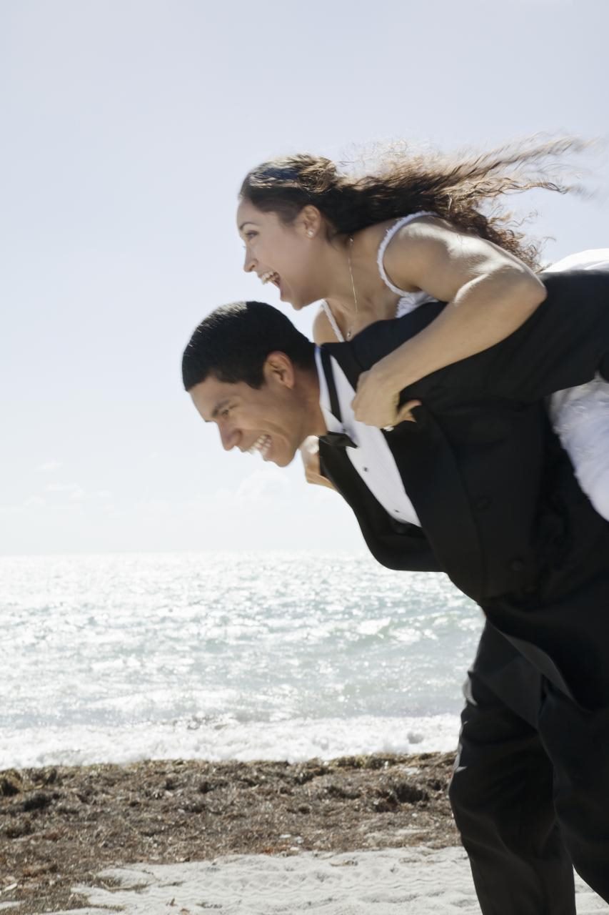 十二生肖婚姻最佳配偶 婚姻合不合看属相还是看八字