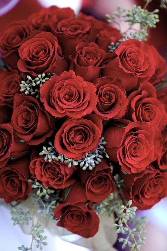 如何判断两人八字是否合适 夫妻在一起相克的征兆