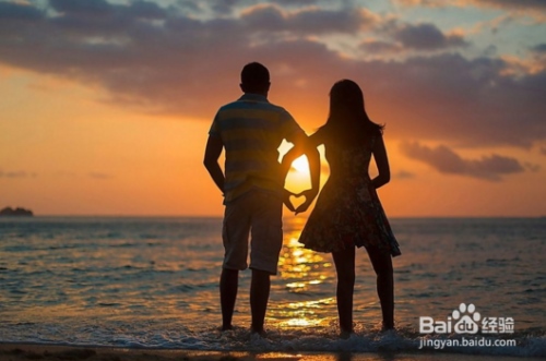 2、男生喜欢纯的还是活好的:男生是喜欢纯的女生还是装纯的?