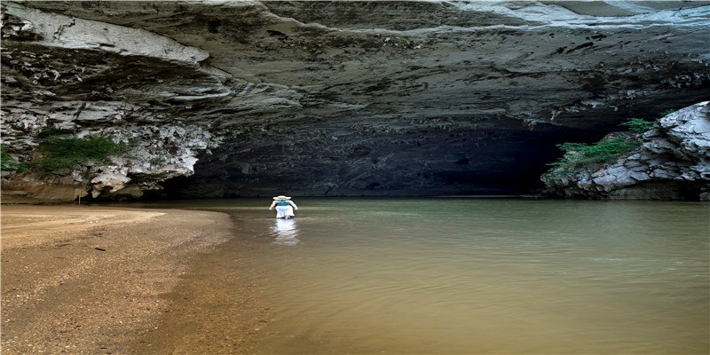 好莱坞火辣女神和顶流鲜肉订婚！“互喝鲜血”定终生，网友：疯了
