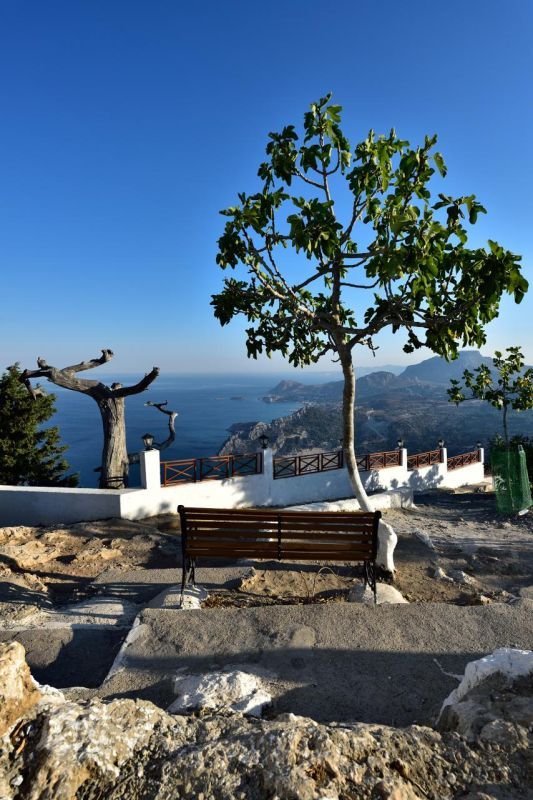 -9数字五行属性对照表 1到9代表金木水火土"