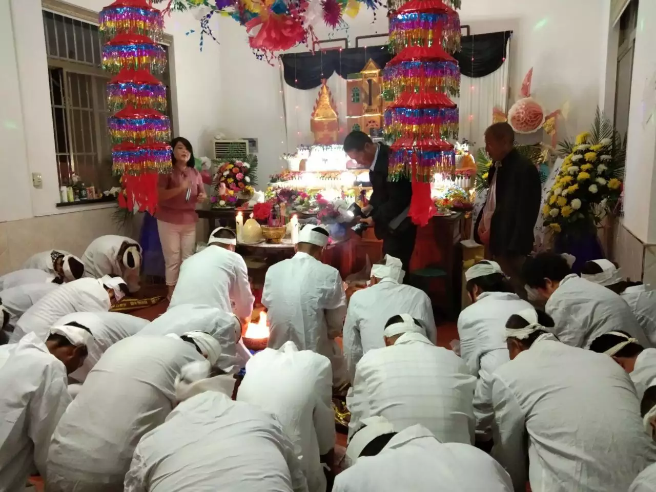 4、三周年上坟有什么讲究和忌讳:三周年有什么讲究