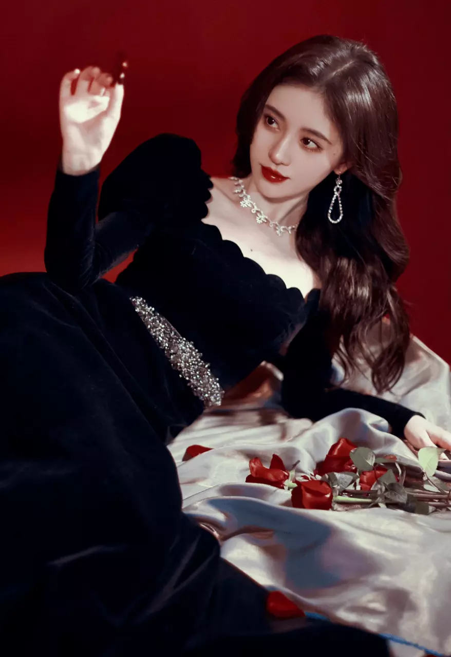 3、又欲又撩的名字:又污又优雅的游戏名字有哪些?求推荐。