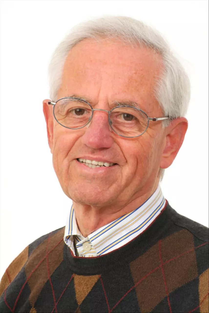 虎年属鸡人的全年运势 69年鸡2022年必有一难