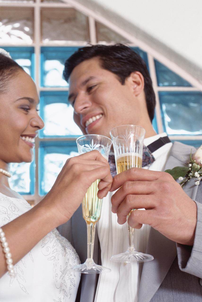 免费测个人婚姻不付费 输入姓名查一生婚姻