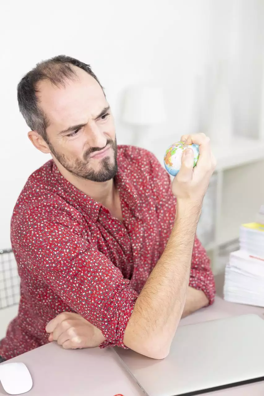 在线生辰八字查询免费算命 按生辰八字算命