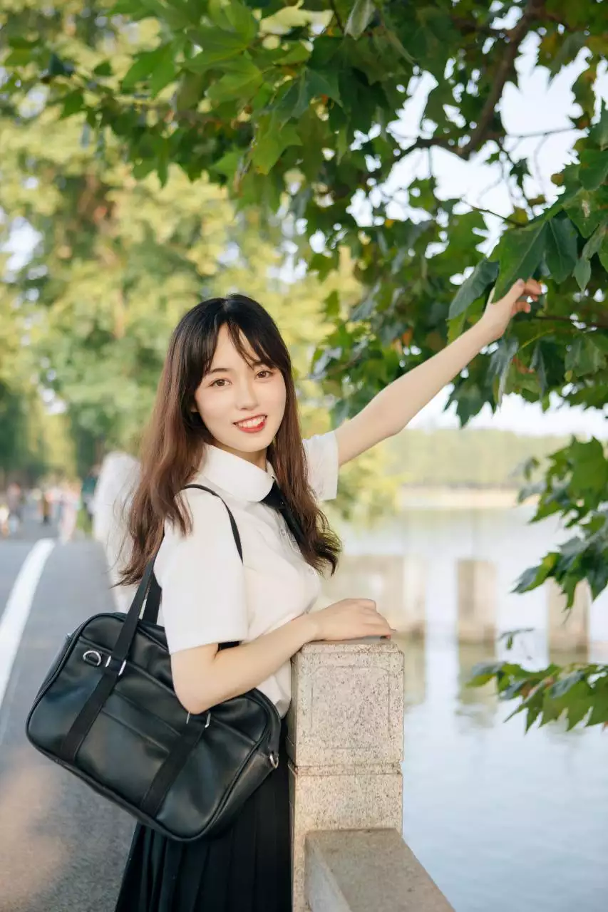 0一50岁女人抖音名字