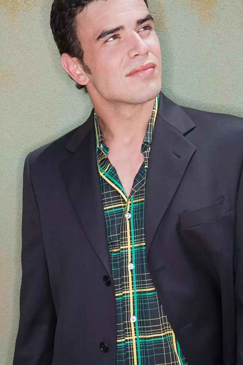 仰卧起坐4天速成1分钟做65个 女生仰卧起坐省力诀窍