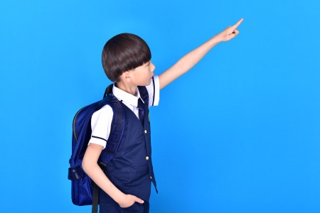 2、用育生堂尿苷酸检测试剂,试了3次,两次蓝色,一次绿色,做了2次b超是女孩,