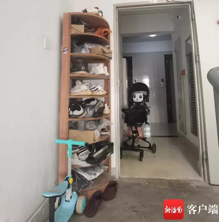 3、在商场楼道里看到鞋子如何处理？