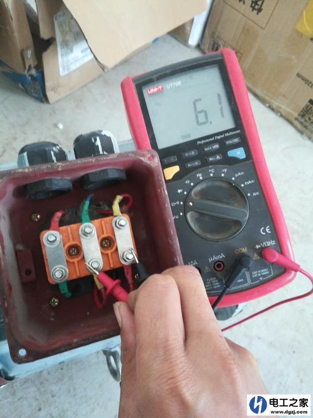 2、如何用数字万用表简易判断三相电机的好坏？