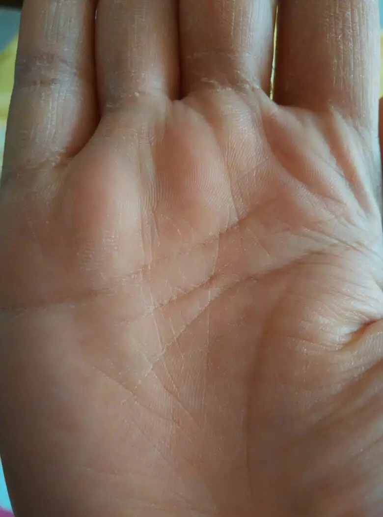 4、手机扫一扫测手相