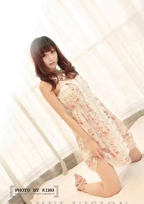 3、成群结队…五抽不识锦于意…才子美女配一对………猜一生肖并说明理由谢谢