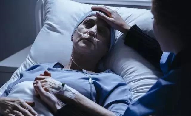 2、人临死。前的15个'征兆