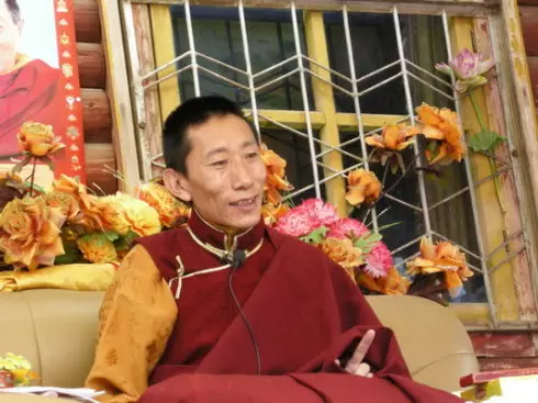 3、我今年24岁,但已经堕胎6次,后来知道堕胎会有报应,我想知道是怎么一回事?