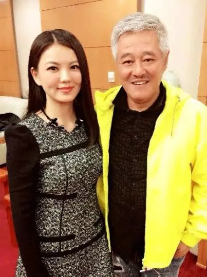 3、【大富大贵】八字不能准确解读一个人的人生，最多只能看出这个人的总体命运。 看看这个大富大贵的八字。