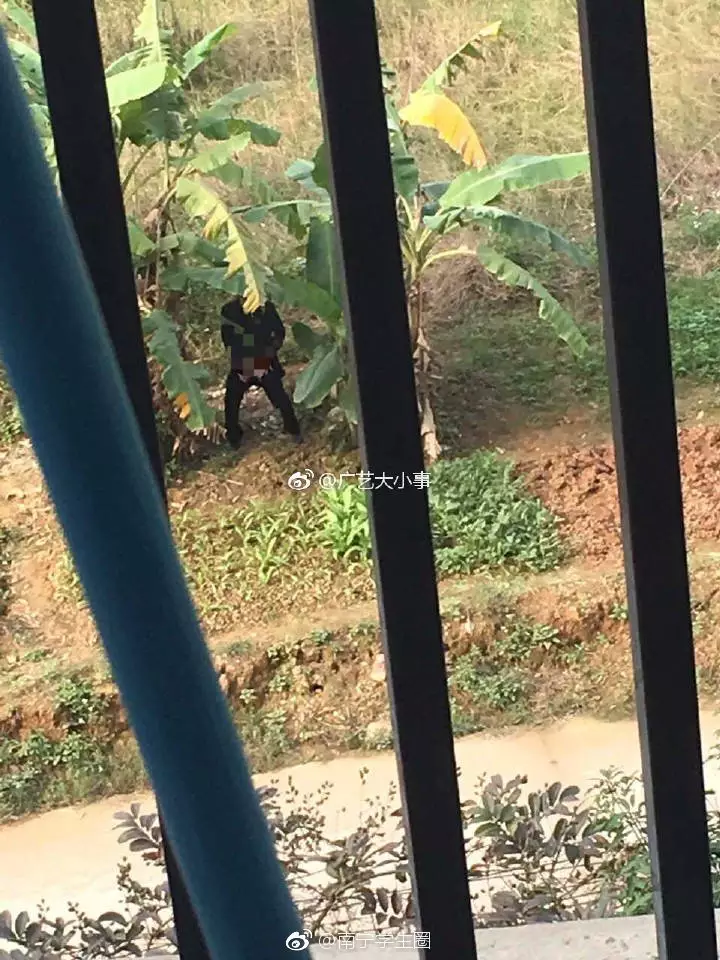 3、女生喜欢摸男生的小鸡吗?