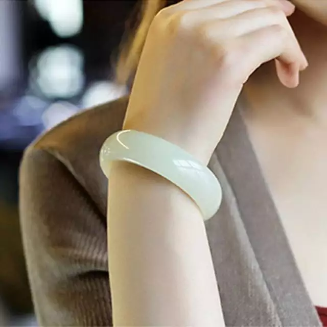 4、什么人不适合戴玉