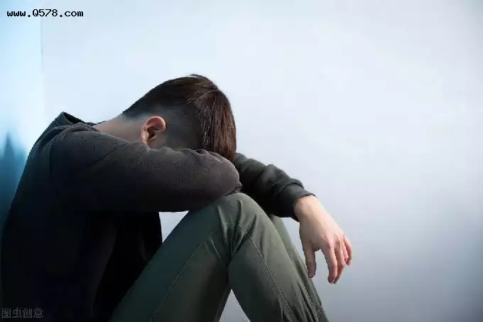 3、男人如果彻底死心，会有什么表现，哪个更形象？